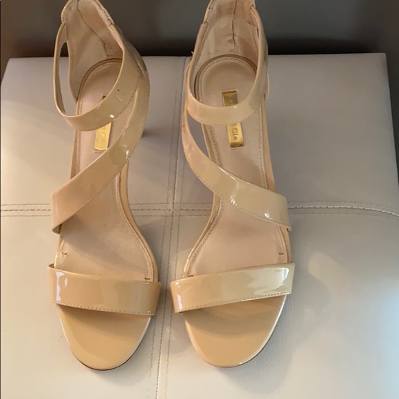 patent leather nude shoes